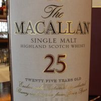 (現貨) Macallan 25 years 麥卡倫 25年 雪莉桶 草寫版 木盒 (700ml 43%)