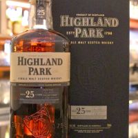 Highland Park 25 years 高原騎士 25年 (750ml 48.1%)