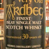 (現貨) Ardbeg 30years Very Old 阿貝 30年 (700ml 40%)