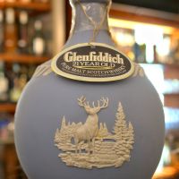 (現貨) Glenfiddich 21 years Wedgwood 格蘭菲迪 21年 經典瓷瓶 (700ml 43%)