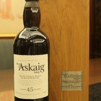 (現貨) Port Askaig Islay 45 years 波特阿西卡 45年 原酒 (700ml 40.8%)
