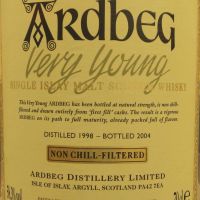 Ardbeg 1998~2004 Very Young 阿貝 青春系列 Very Young (700ml 58.3%)