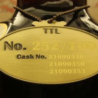 (現貨) TTL OMAR 2016 black queen wine barrel finished 台酒 2016 黑后葡萄酒桶 限量原酒 (700ml 56%)