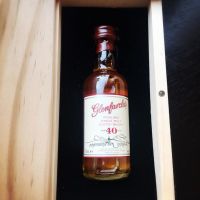 (現貨) Glenfarclas 40 years miniature gift box 格蘭花格 40年 精裝木盒小樣酒 (50ml 46%)
