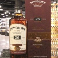 (現貨) Bowmore 26 Years Wine Cask - Vintner’s Trilogy 波摩 26年 紅酒桶 酒莊三部曲之二 (700ml 48.7%)