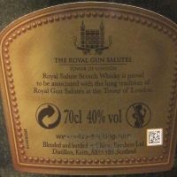 Royal Salute 38 Years Stone of Destiny 皇家禮炮 38年 命運之石 (700ml 40%)