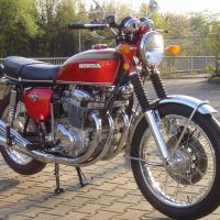 神人級收藏 Honda CB750 Four