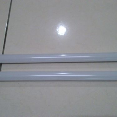 MIT 270度發光LED燈管2呎10W