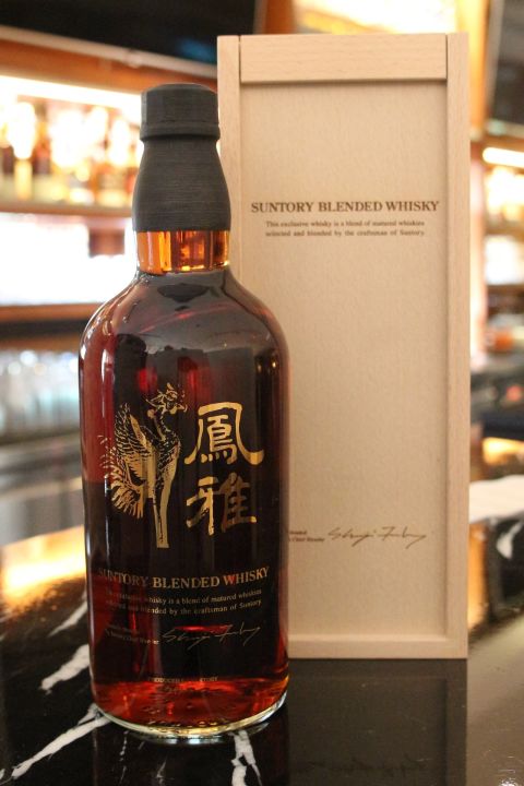 (現貨) Suntory Blended Whisky 三得利 鳳雅  調和威士忌 (700ml 43%)