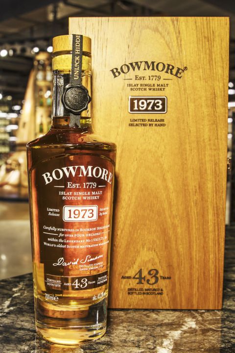 (現貨) Bowmore 1973 43 years Limited Release 波摩 1973 43年 限量珍藏 (700ml 43.2%)