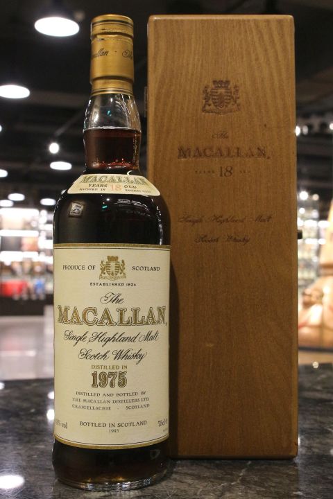 MACALLAN 1975 18 Years 麥卡倫 1975 18年 絕版圓瓶木盒 (750ml 43%)
