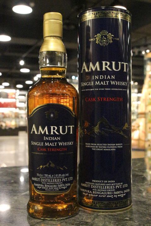 Amrut Single Malt Whisky Cask Strength 雅沐特 原桶強度 黑標版 (700ml 61.8%)