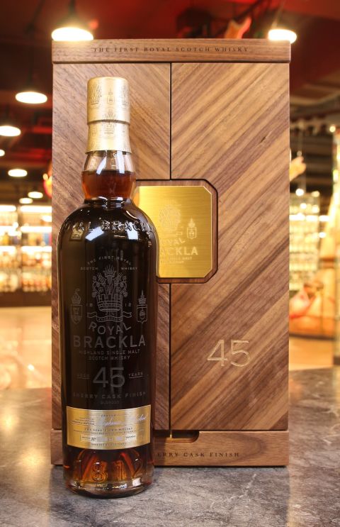 (現貨) Royal Brackla 45 Year Old Single Malt Scotch Whisky 皇家柏克萊 45年 (700ml 46.6%)