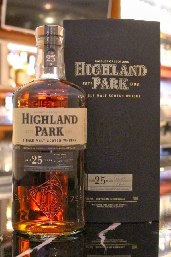 Highland Park 25 years 高原騎士 25年 (750ml 48.1%)
