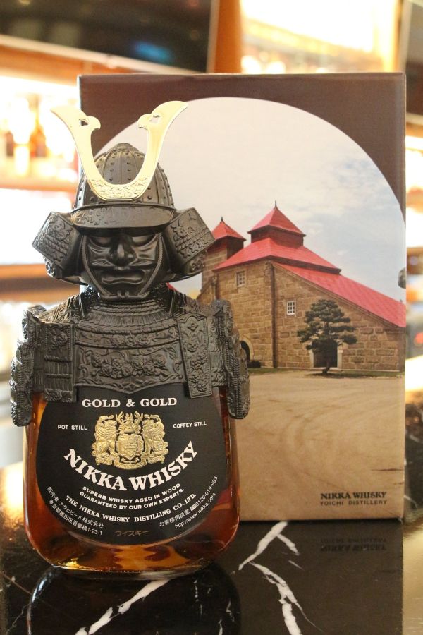 現貨) Nikka whisky Gold & Gold Kabuto 一甲威士忌武將機場版(750ml 