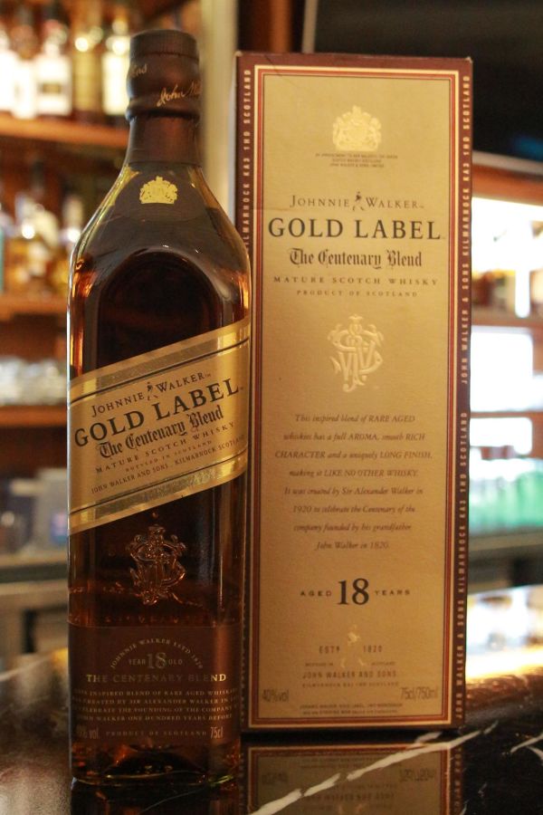 同梱OK商品】JOHNNIE WALKER GOLD LABEL 18年 ジョニー