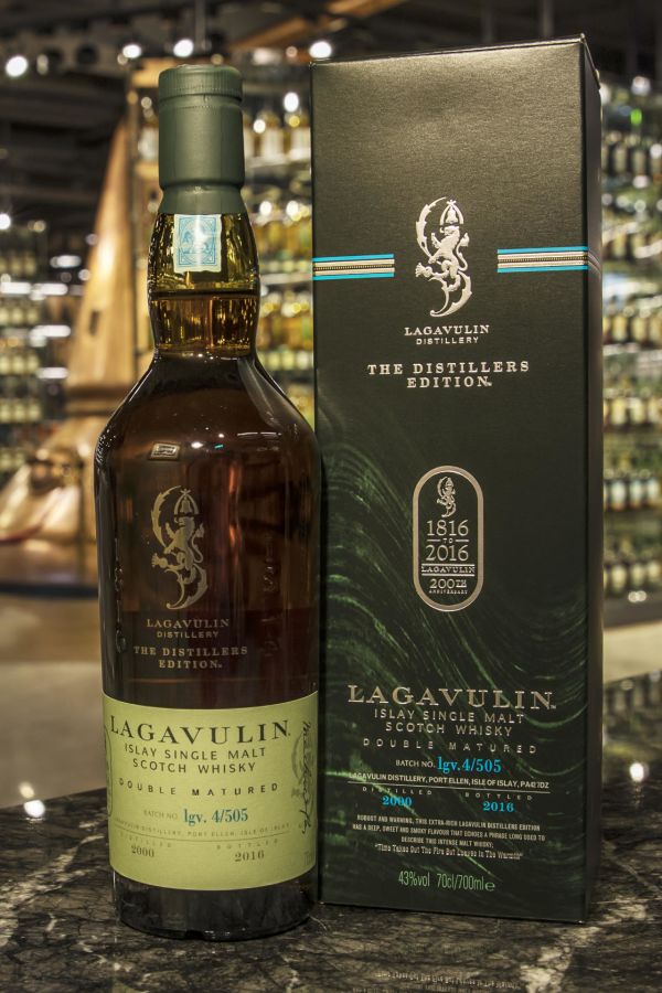 LAGAVULIN Double Matured 2000 Distillers Edition 拉加維林 2000 雙桶 酒廠200週年紀念 (700ml 43%)
