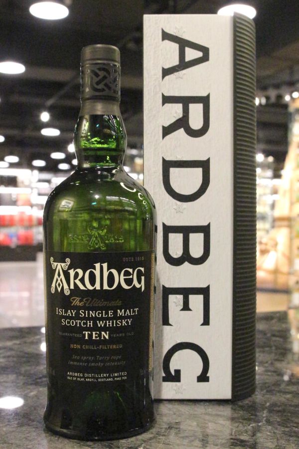Ardbeg 10 Years Warehouse Pack 雅柏 10年 倉庫鐵盒版 (700ml 46%)