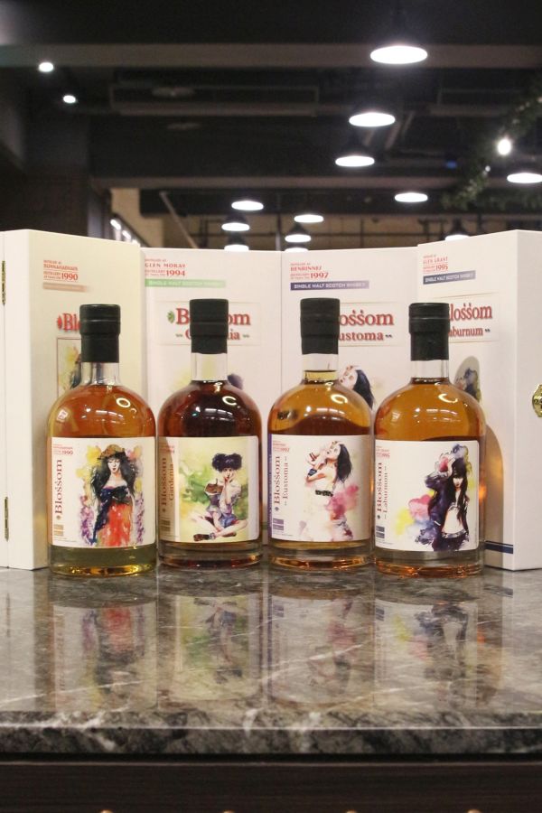 Hot Malt BLOSSOM Whisky Art Series 豪邁典藏藝術標 綻放系列 (700ml*4, 51~58.5%)
