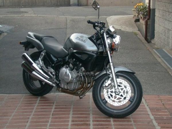如同跳躍的海豚~YAMAHA FZX 250 ZEAL - 重機老野郎